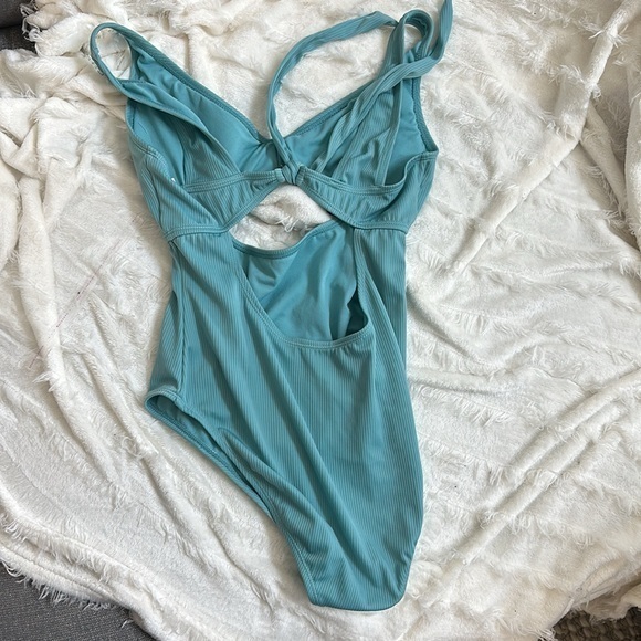 Light baby blue one‎ piece swimsuit - Picture 2 of 4